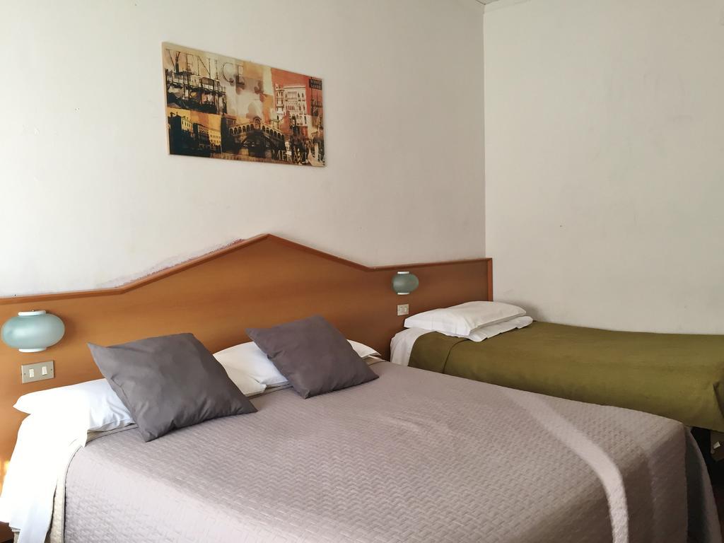 Hotel Ambra Milano Exteriör bild
